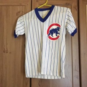 Pinstripe cubs v neck shirt
